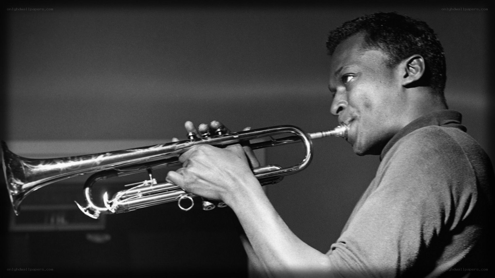 jazz musician playing trumpet