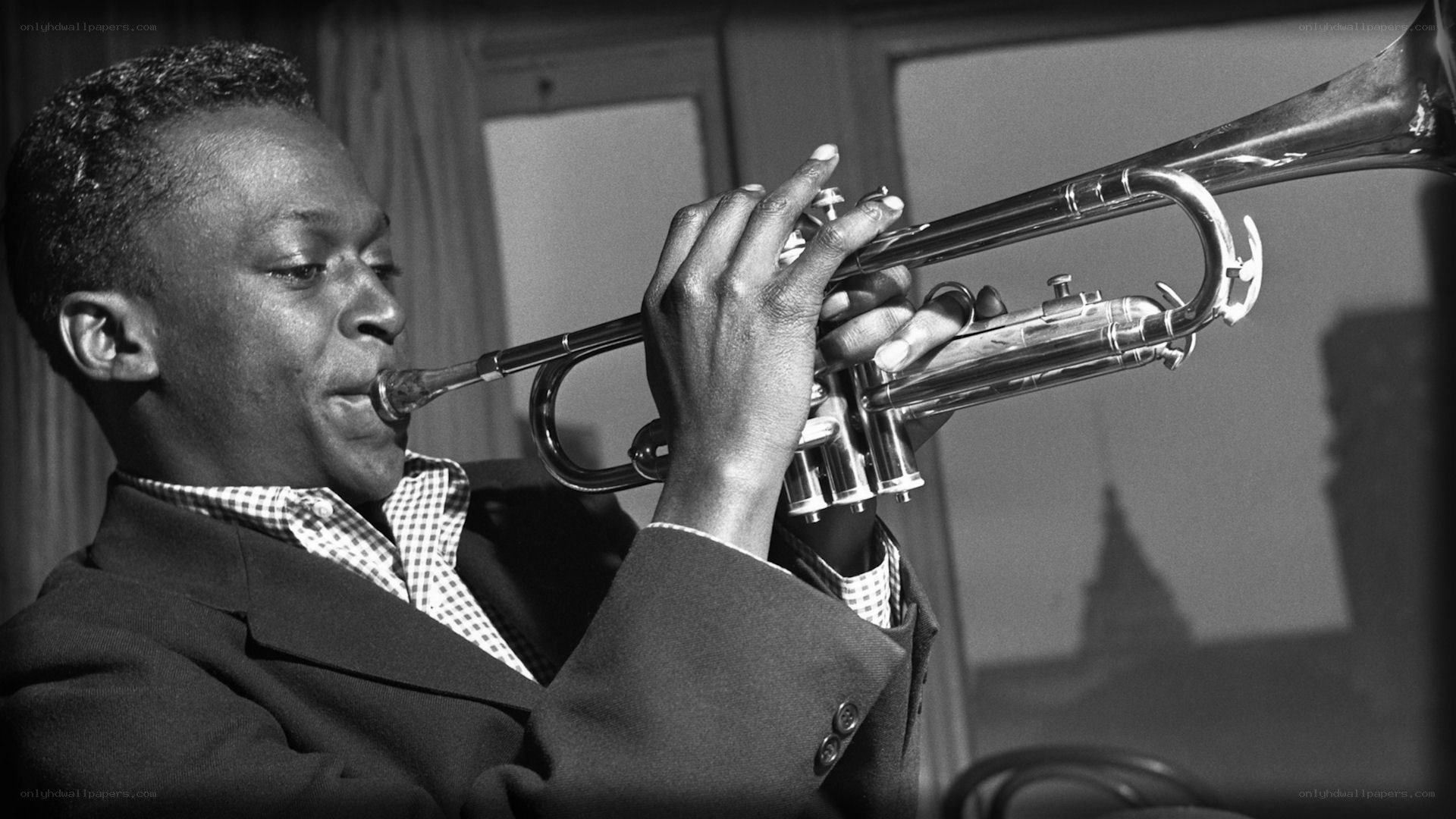 jazz musician playing trumpet