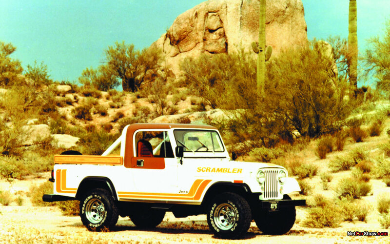 Jeep Scrambler in desert
