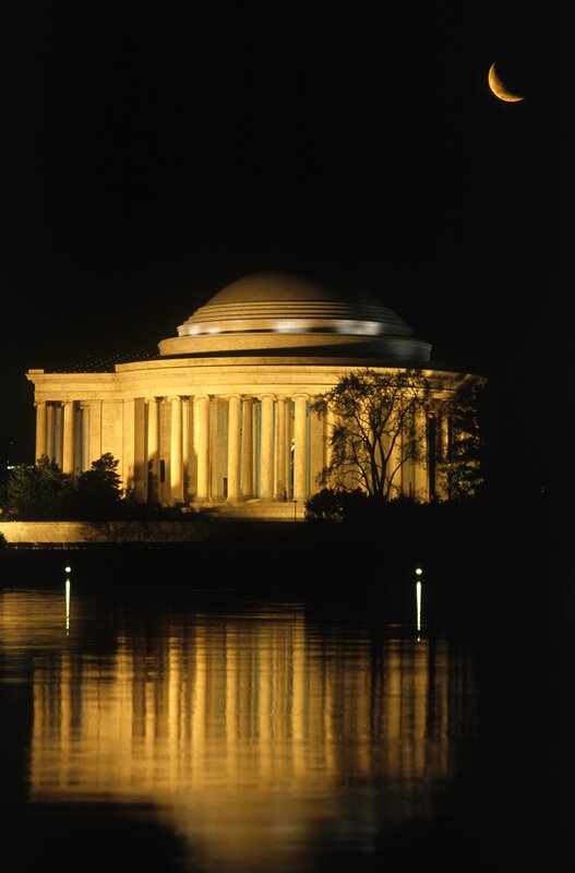 Jefferson Memorial at night