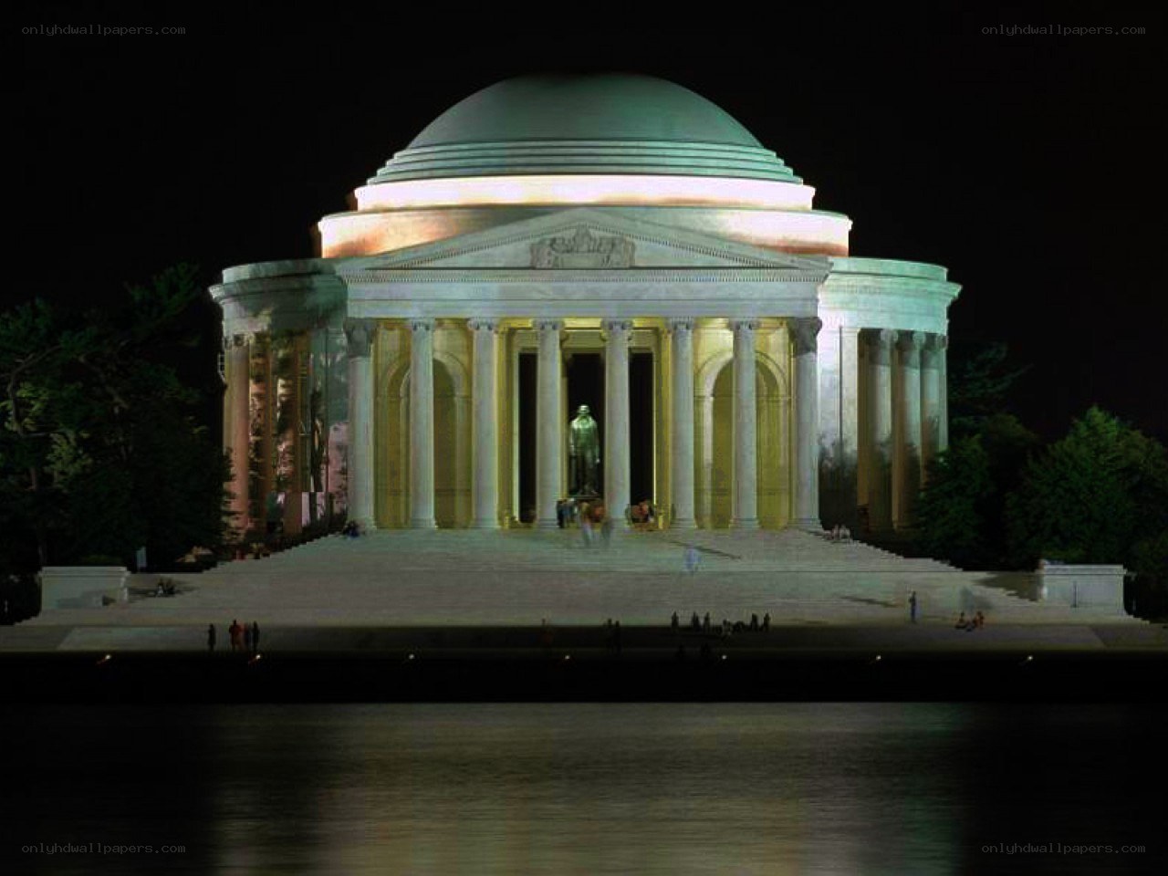 Jefferson Memorial at night