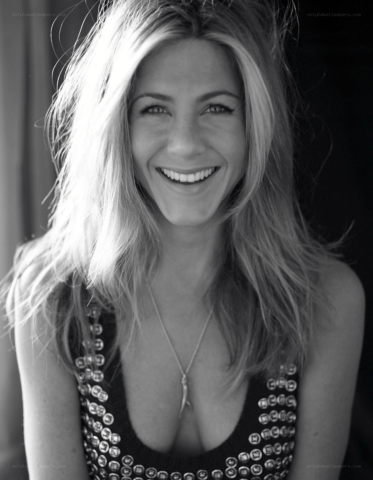 Jennifer Aniston smiling portrait