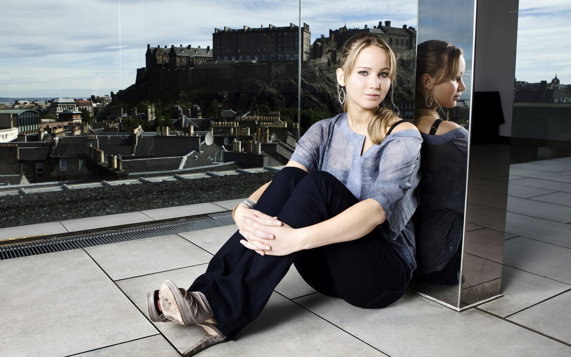 Jennifer Lawrence in Edinburgh