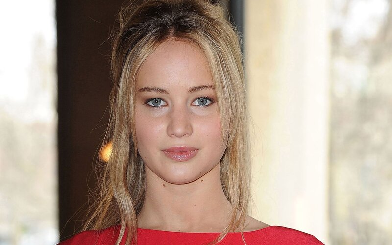 Jennifer Lawrence in red dress