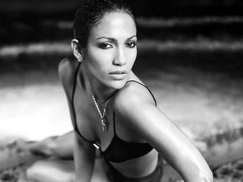 Jennifer Lopez in black and white