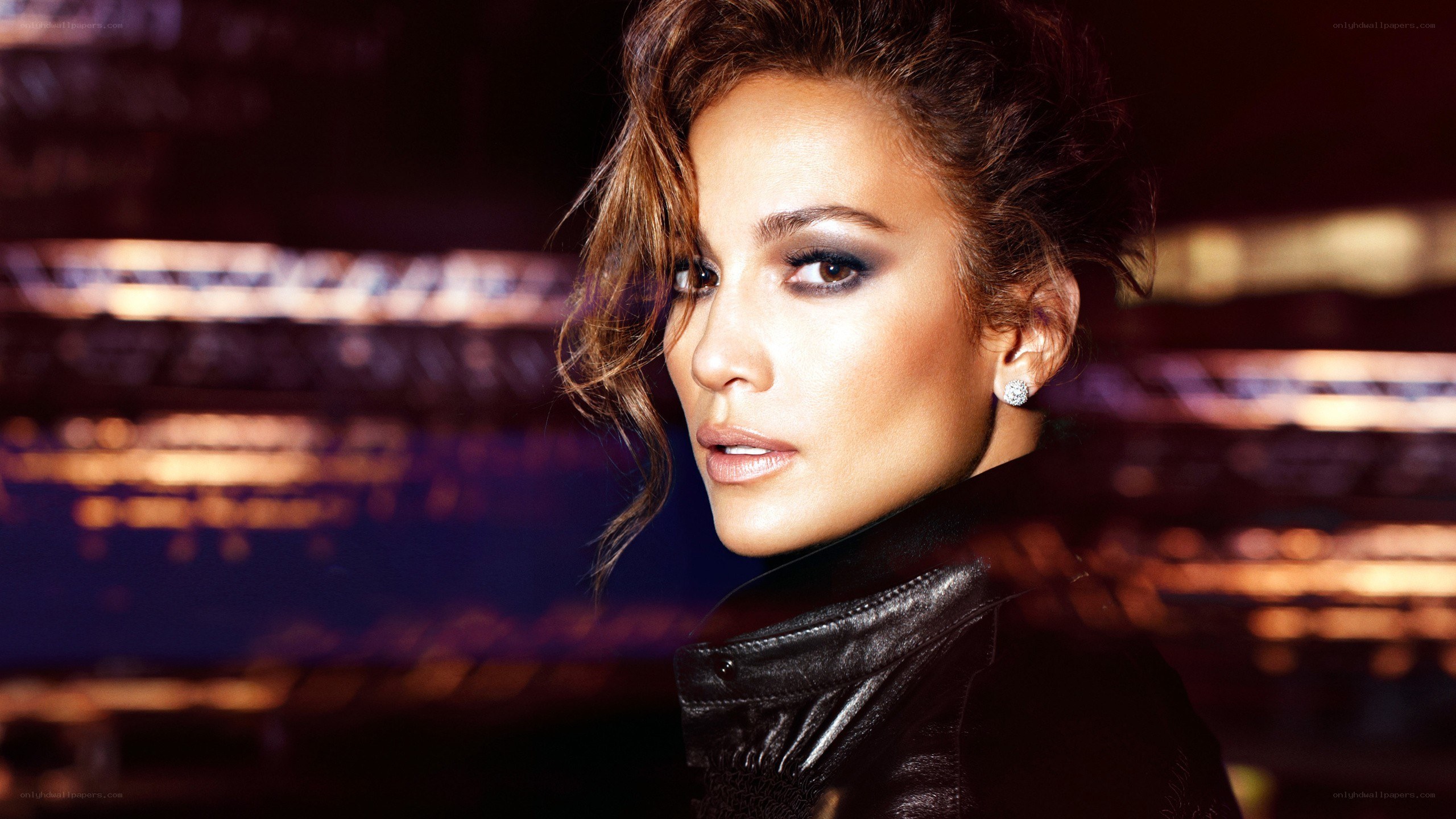 Jennifer Lopez in black leather