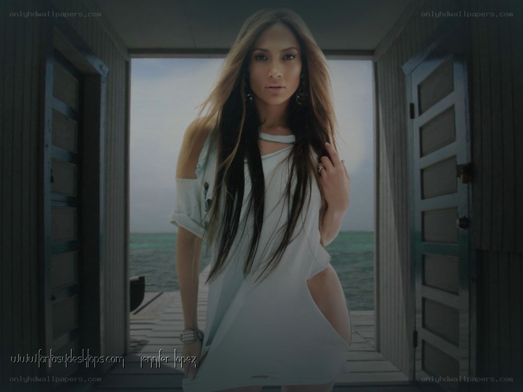Jennifer Lopez on a dock