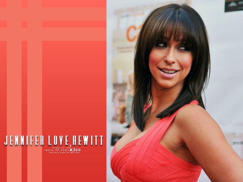 Jennifer Love Hewitt in red dress