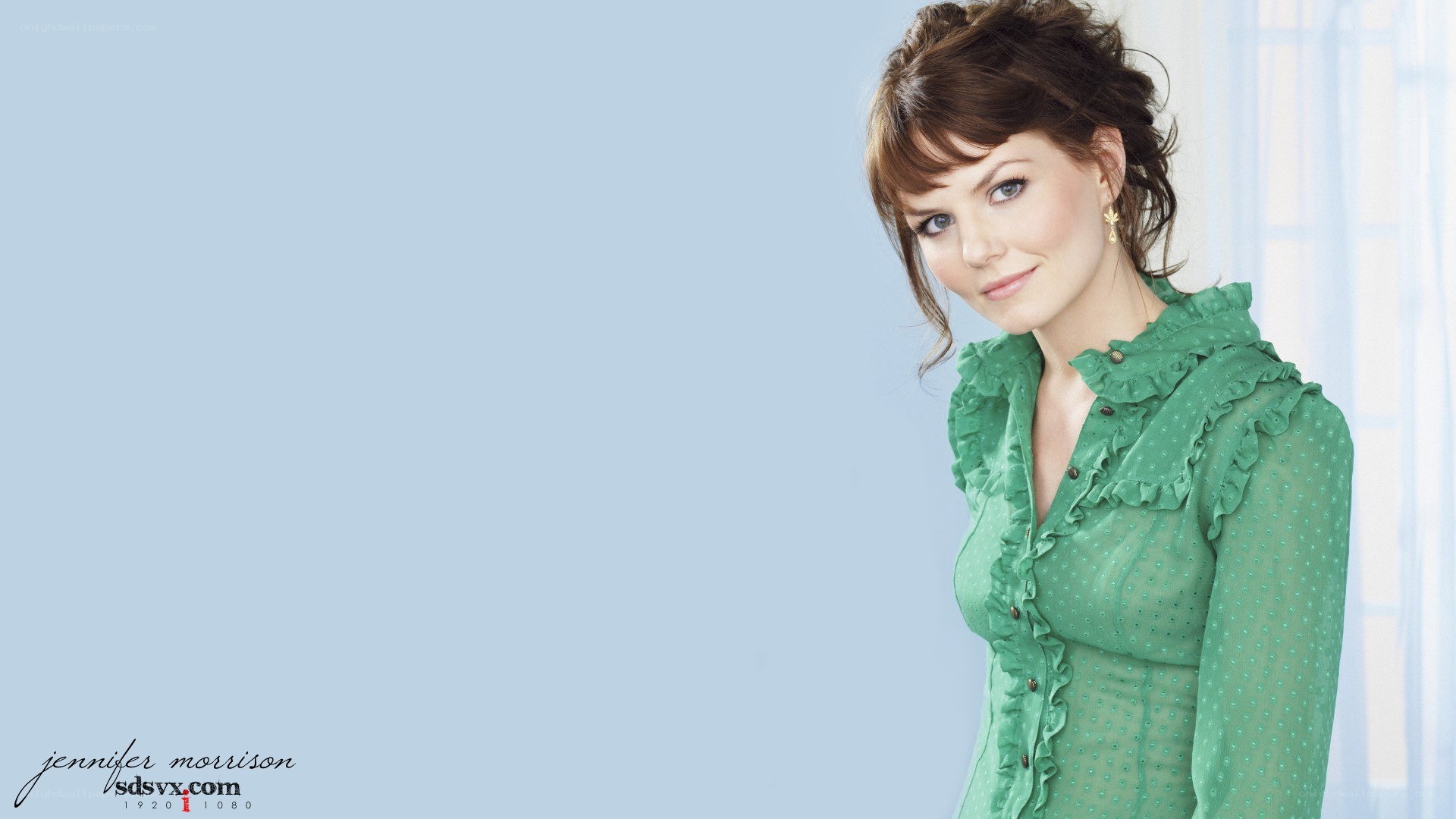 Jennifer Morrison in green blouse