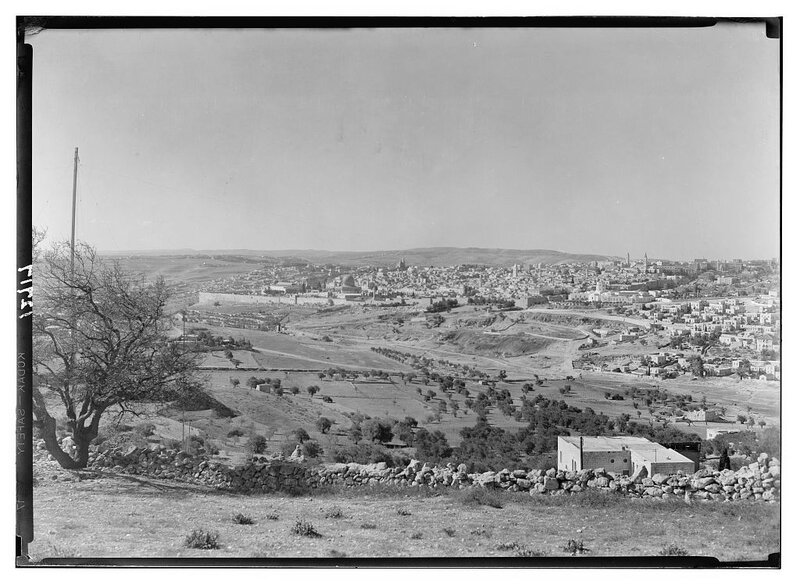 Jerusalem Cityscape — Black