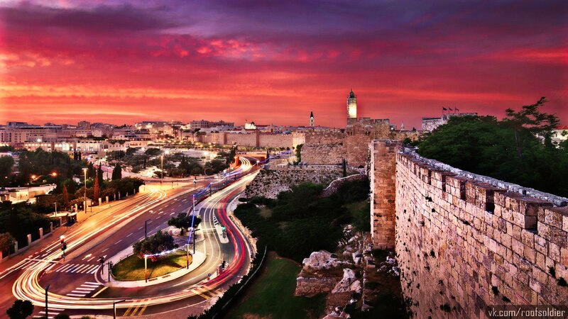 Jerusalem Cityscape — Red