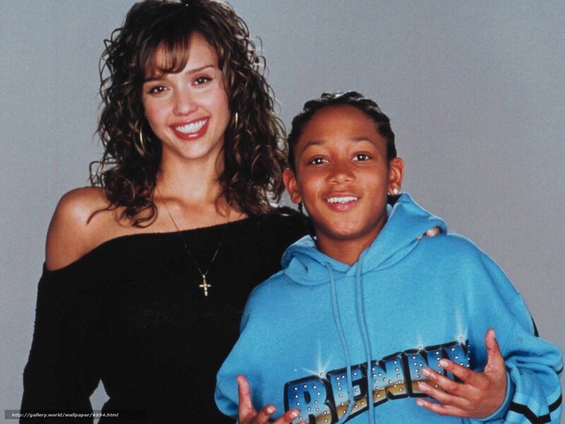 Jessica Alba and a young girl