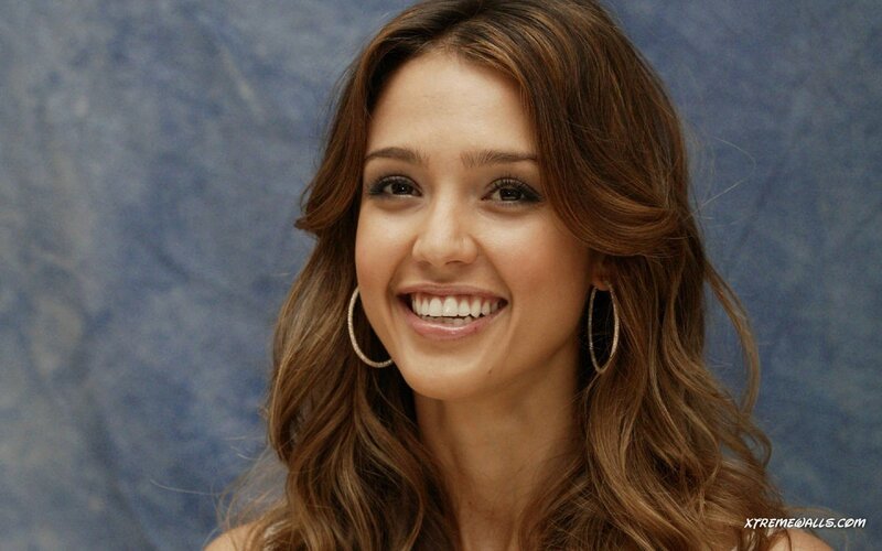 Jessica Alba smiling portrait