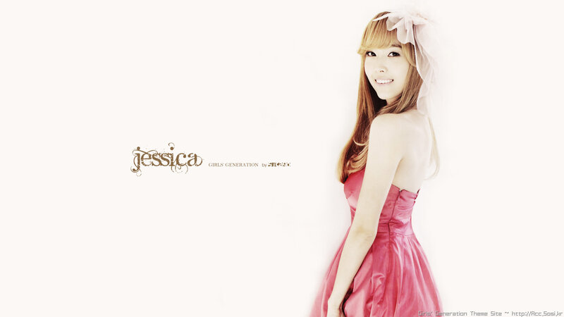 Jessica in a pink dress