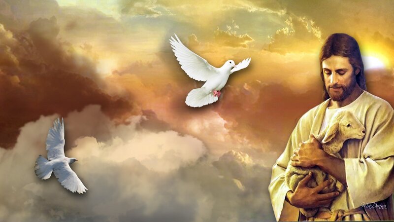 Jesus Holding Lamb — Gold