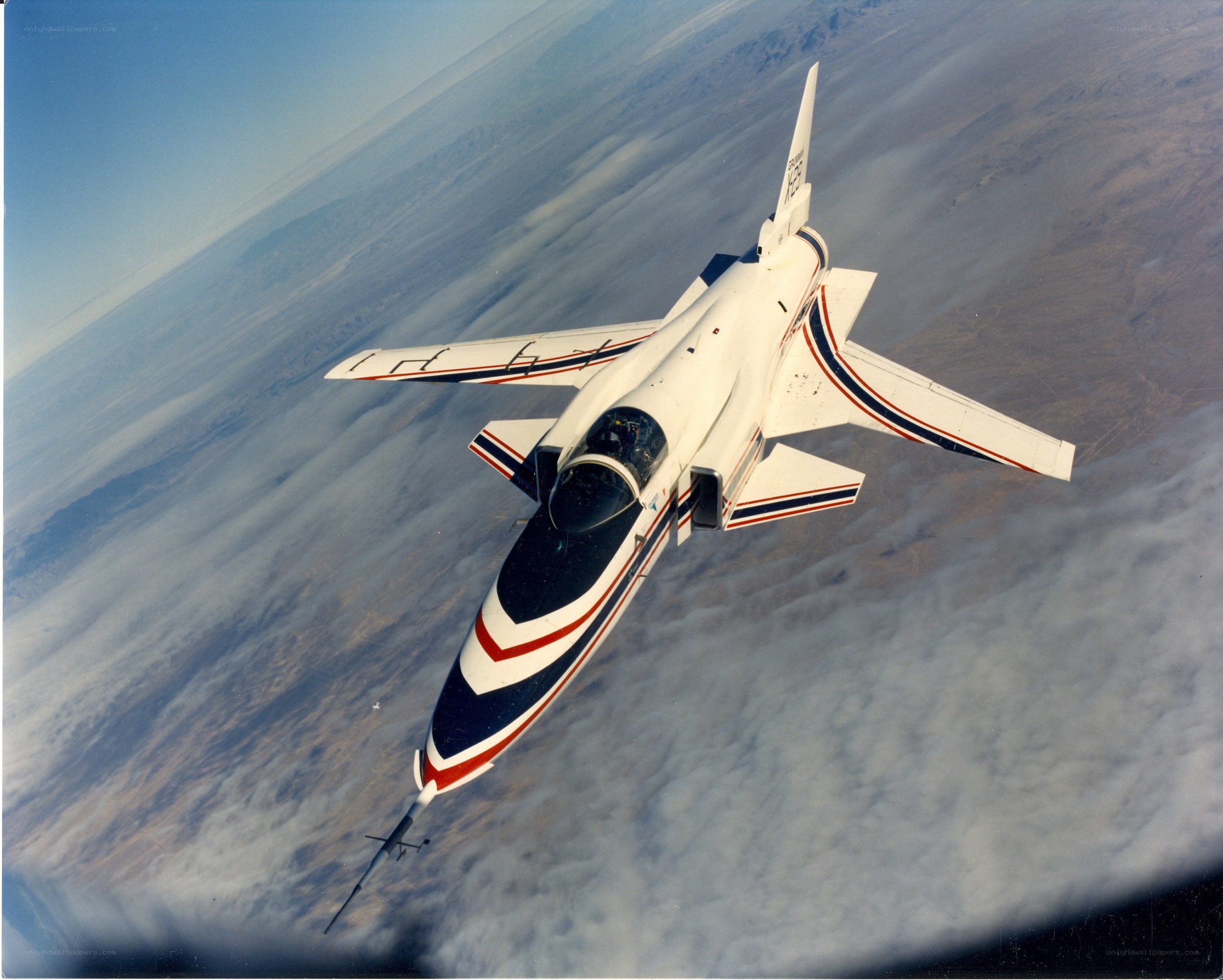 jet aircraft in flight