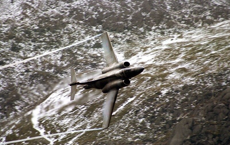 Jet Aircraft in Flight — Gray