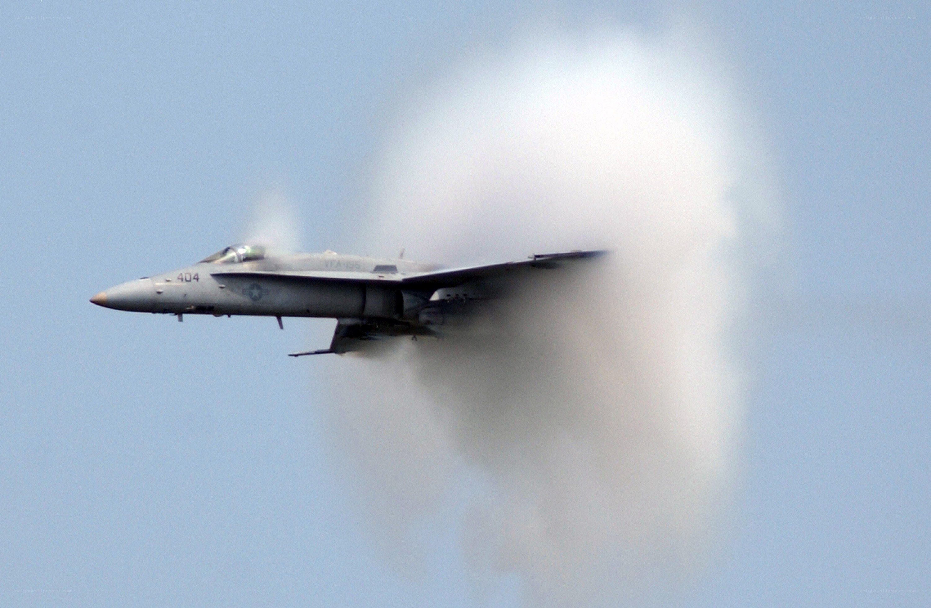 Jet breaking the sound barrier