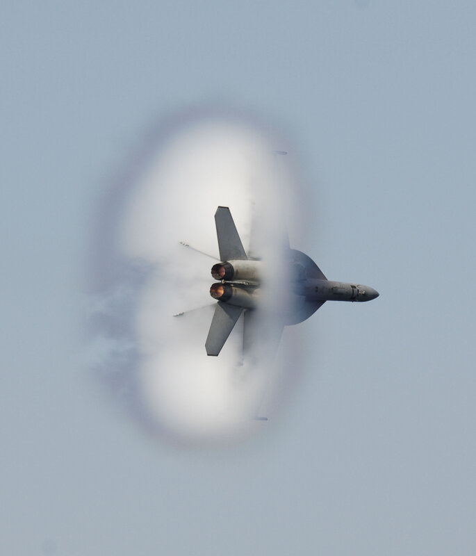 jet creating sonic boom