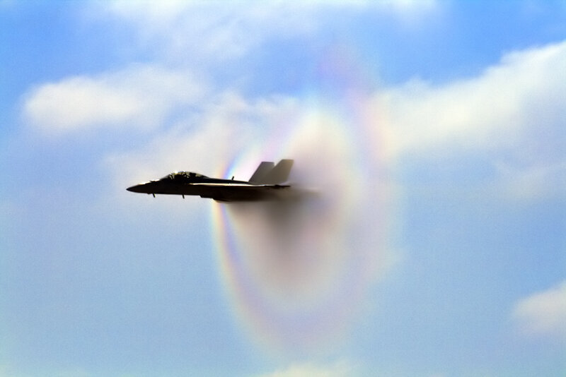 Jet creating vapor cone