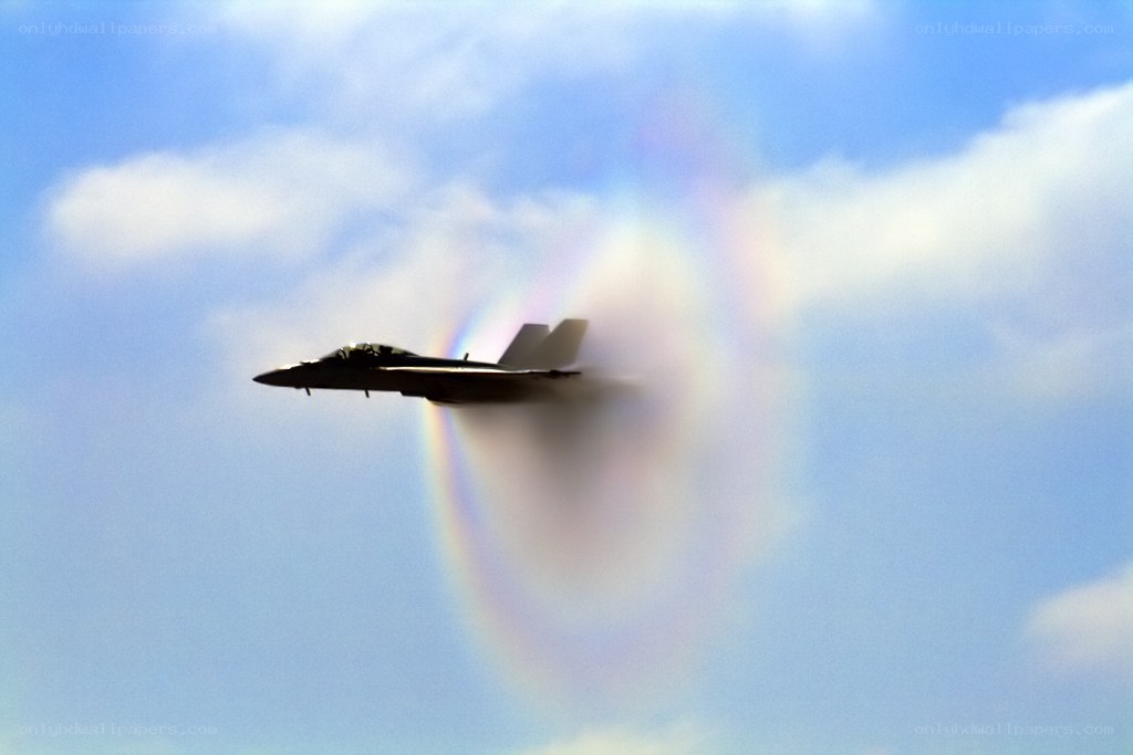 Jet creating vapor cone