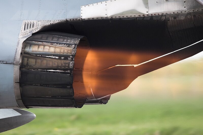 Jet engine exhaust in action