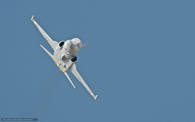 jet fighter in flight