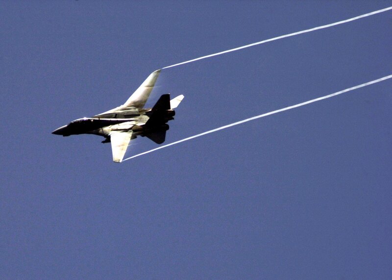 jet fighter in flight