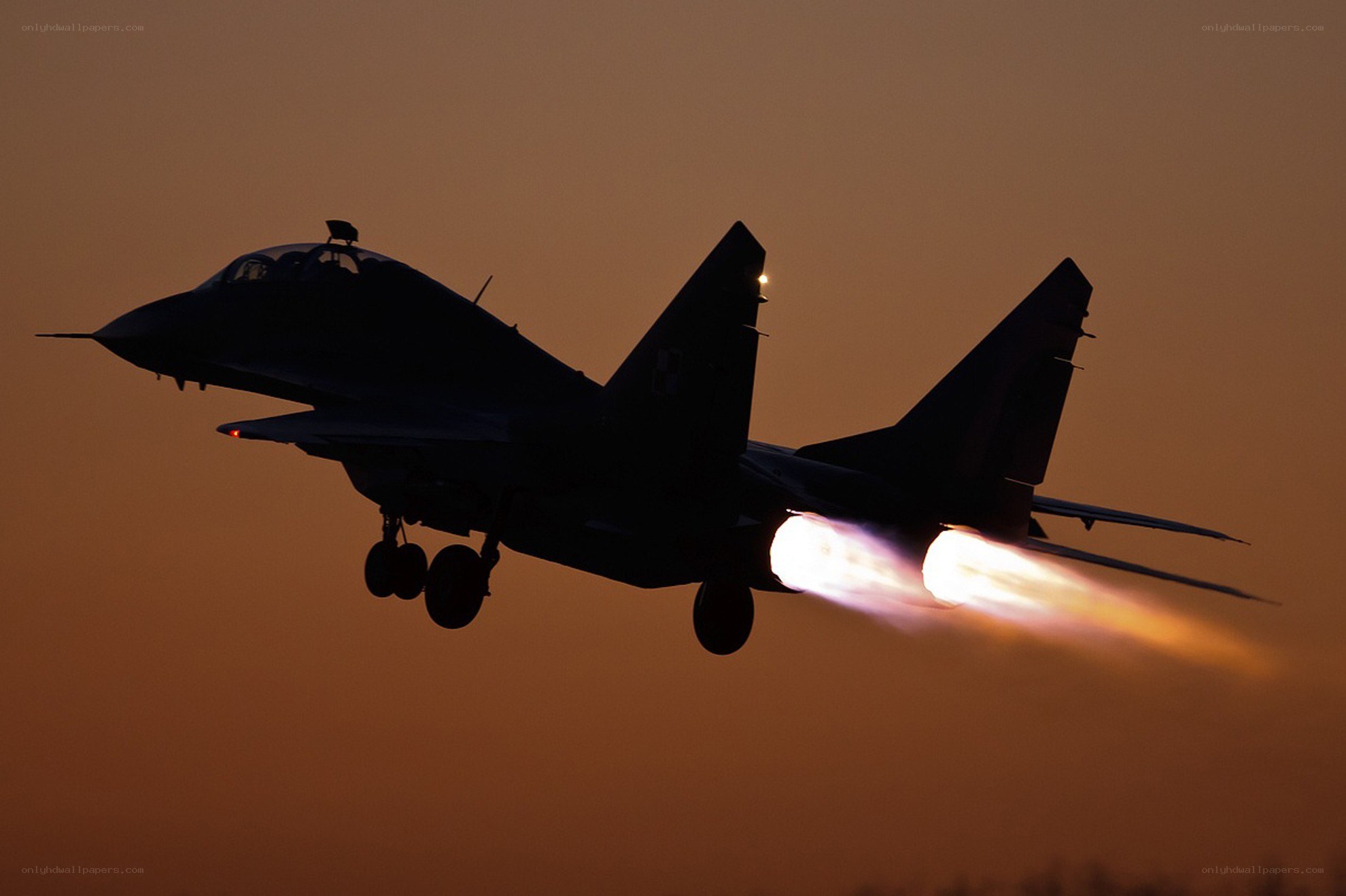 Jet fighter in flight