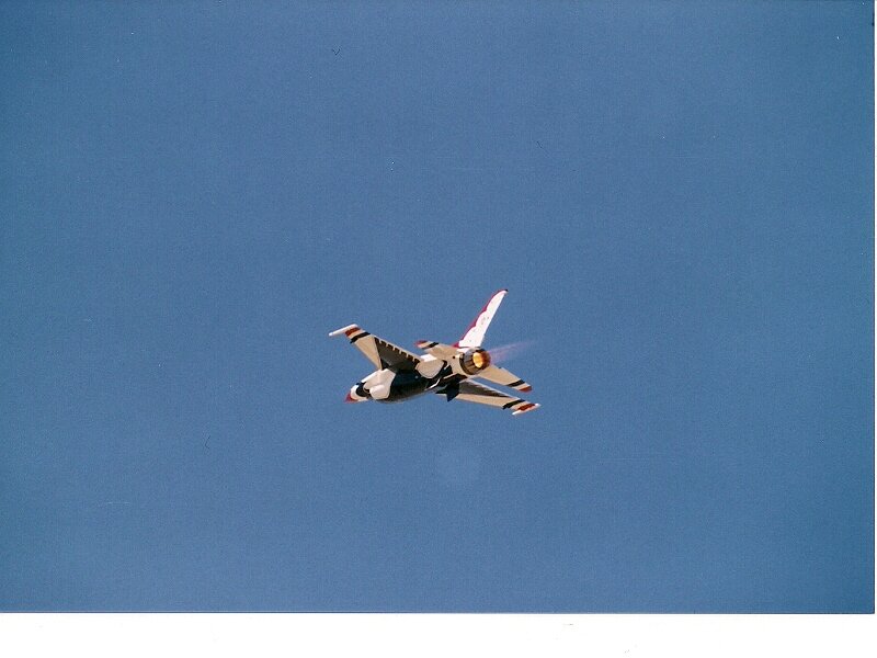 Jet Fighter in Flight — Blue, Dynamic