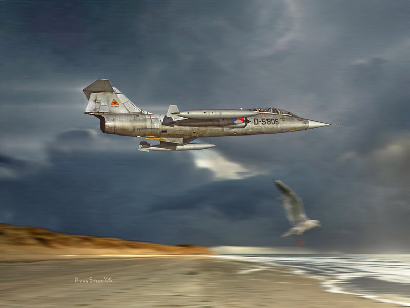 Jet Fighter in Flight — Gray, Dramatic