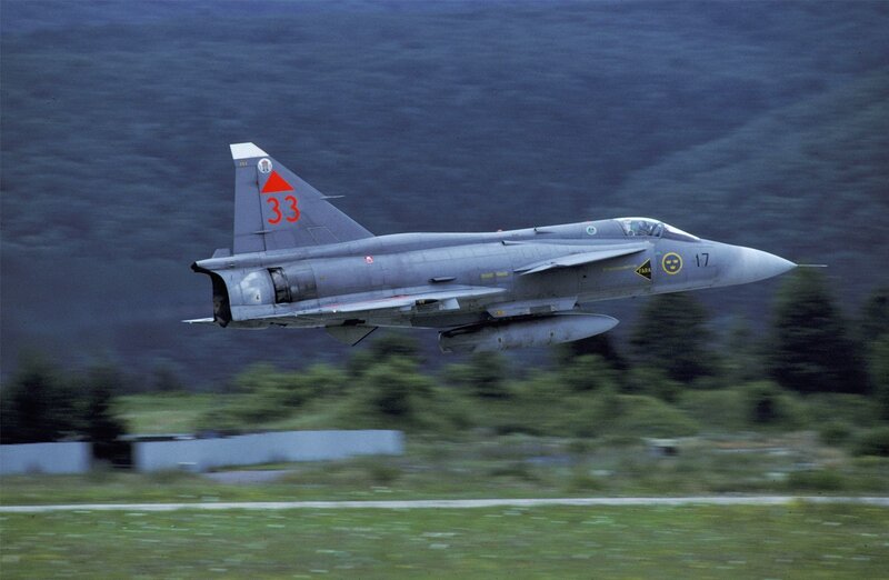 Jet Fighter in Flight — Gray