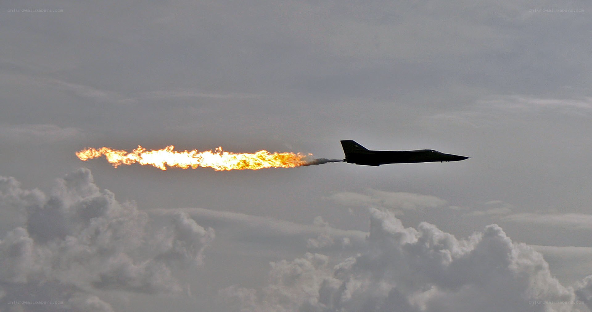 Jet fighter with afterburner