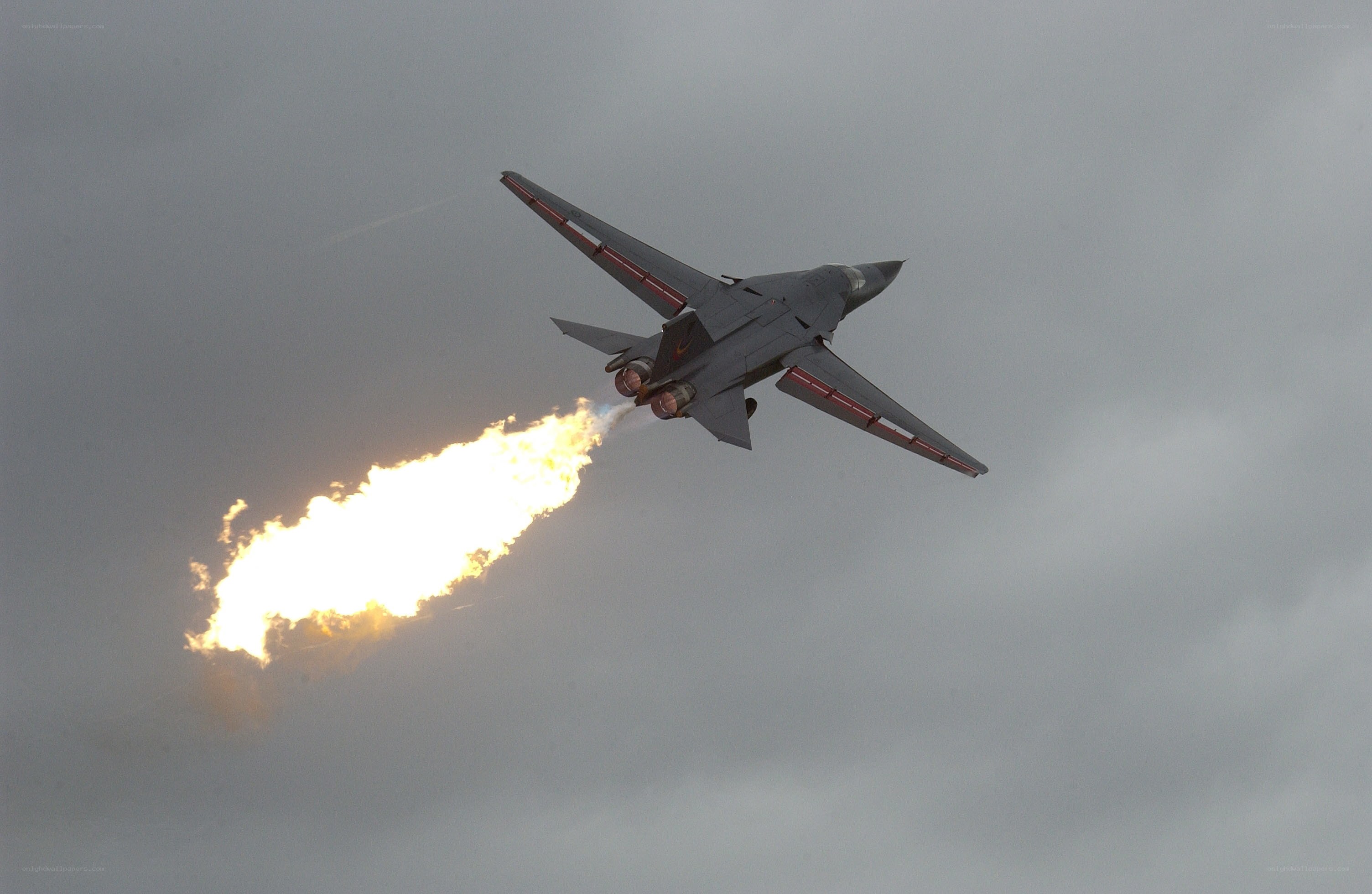 Jet fighter with afterburner