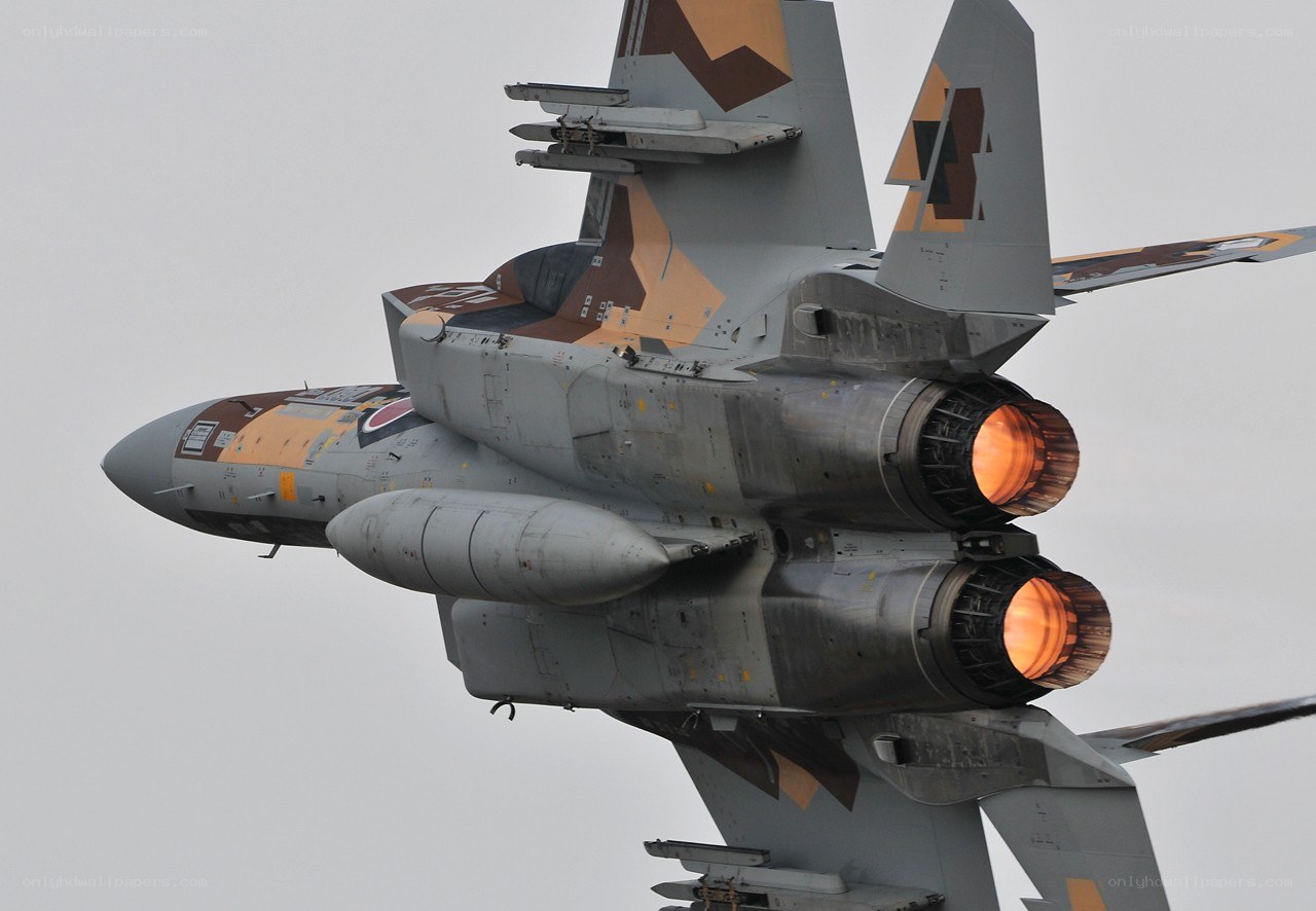 Jet fighter with afterburners