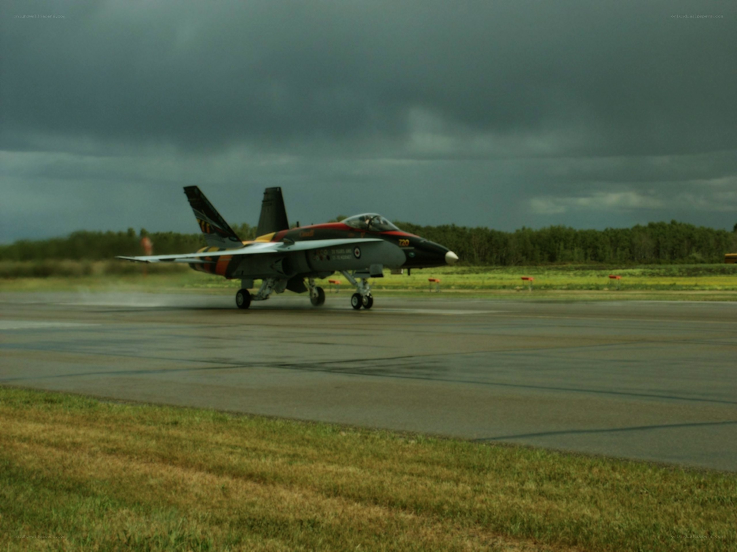 Jet on a wet runway