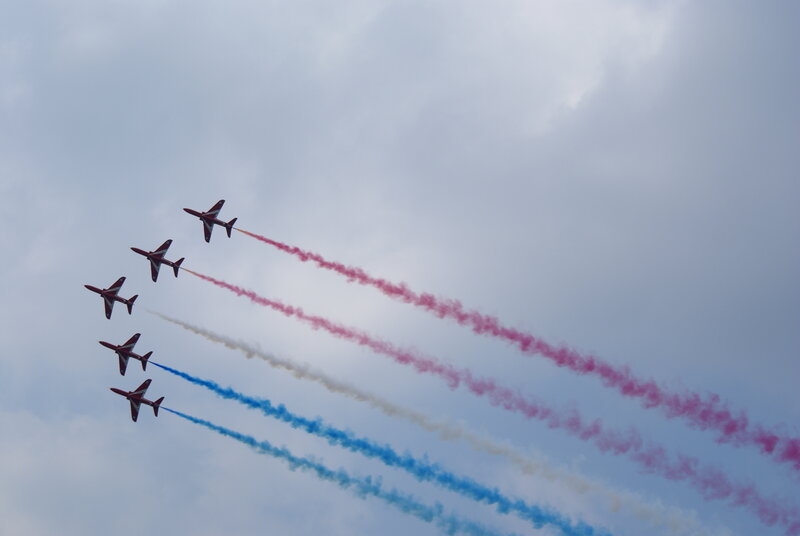 Jet Planes in Formation — Blue, Dynamic, Photograph