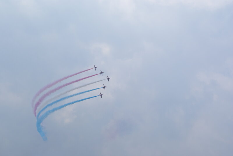 Jet planes performing aerial display