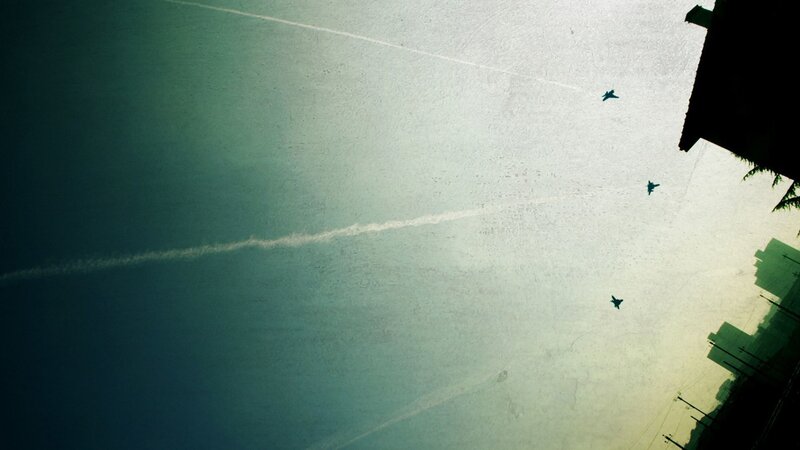 Jets flying in formation