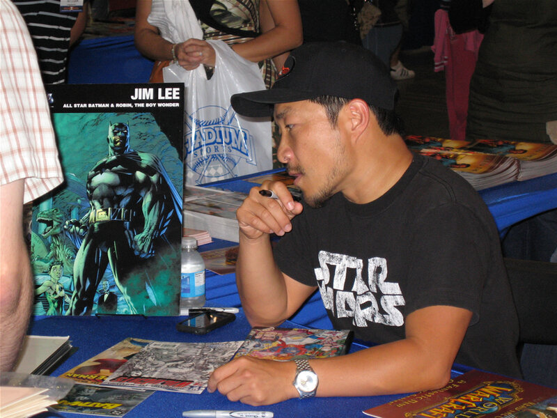 Jim Lee signing comics