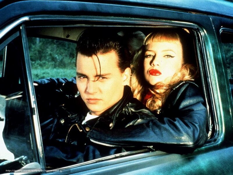 Johnny Depp and Winona Ryder in a car