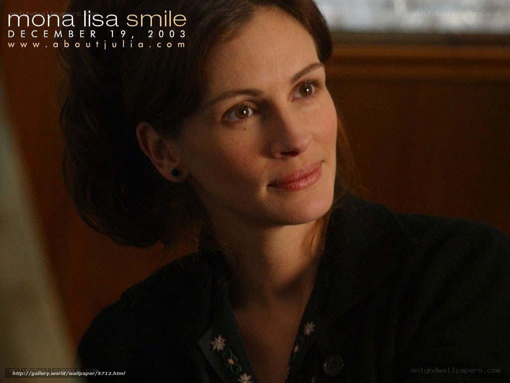 Julia Roberts in a still