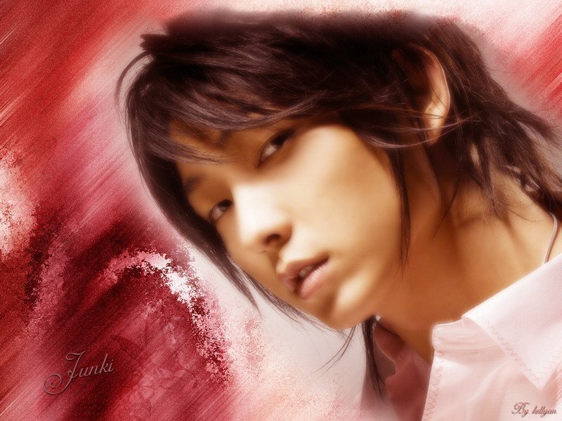 Junki portrait with red background