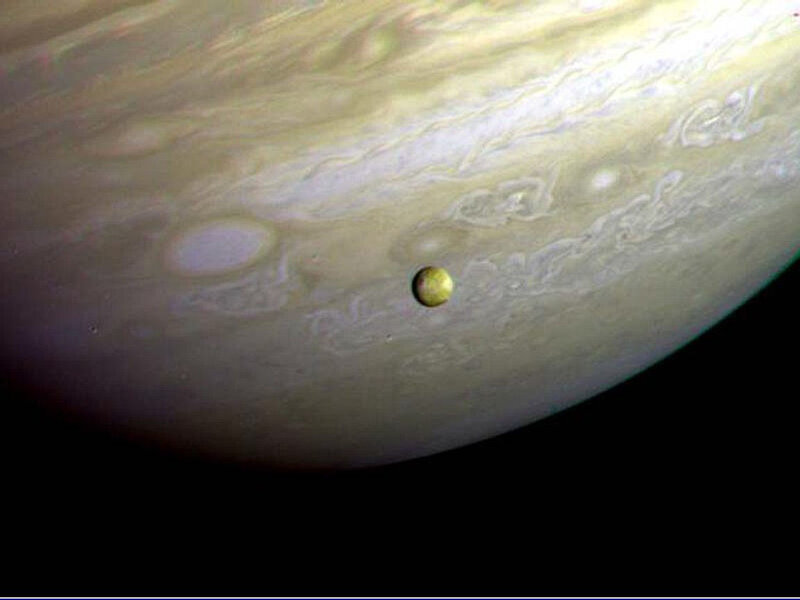 Jupiter and Io — Yellow
