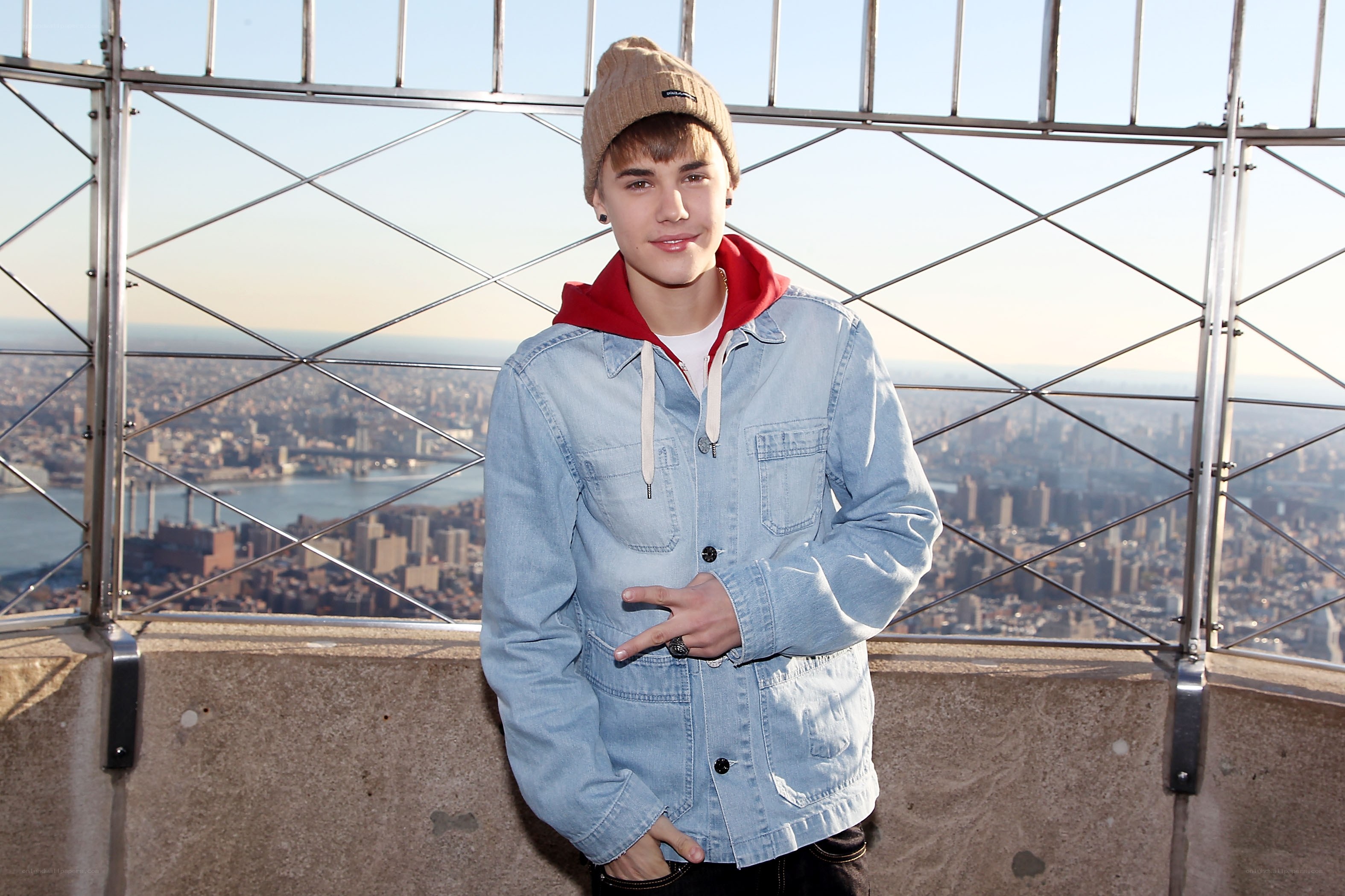 Justin Bieber at Empire State Building