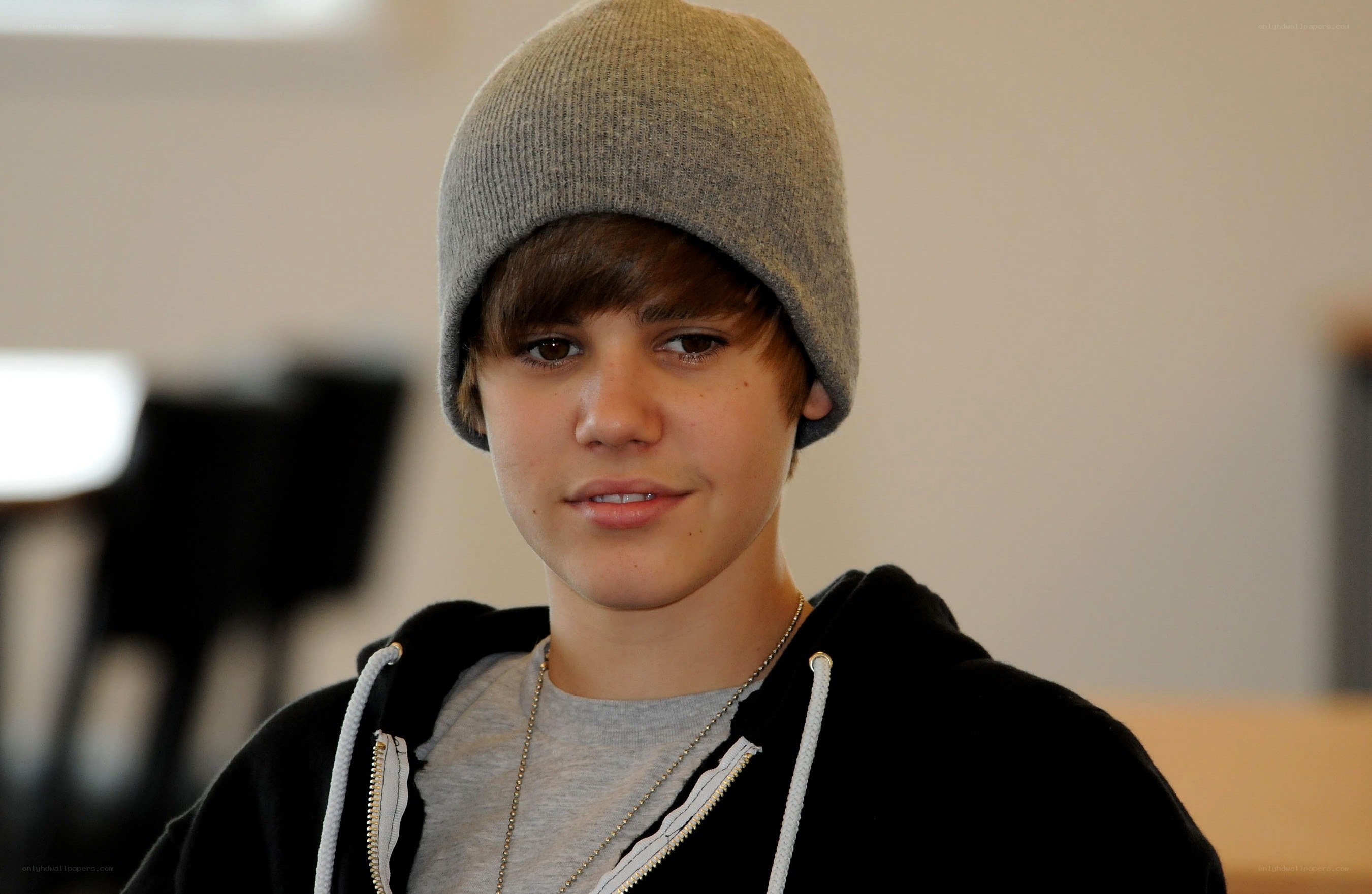 Justin Bieber in beanie