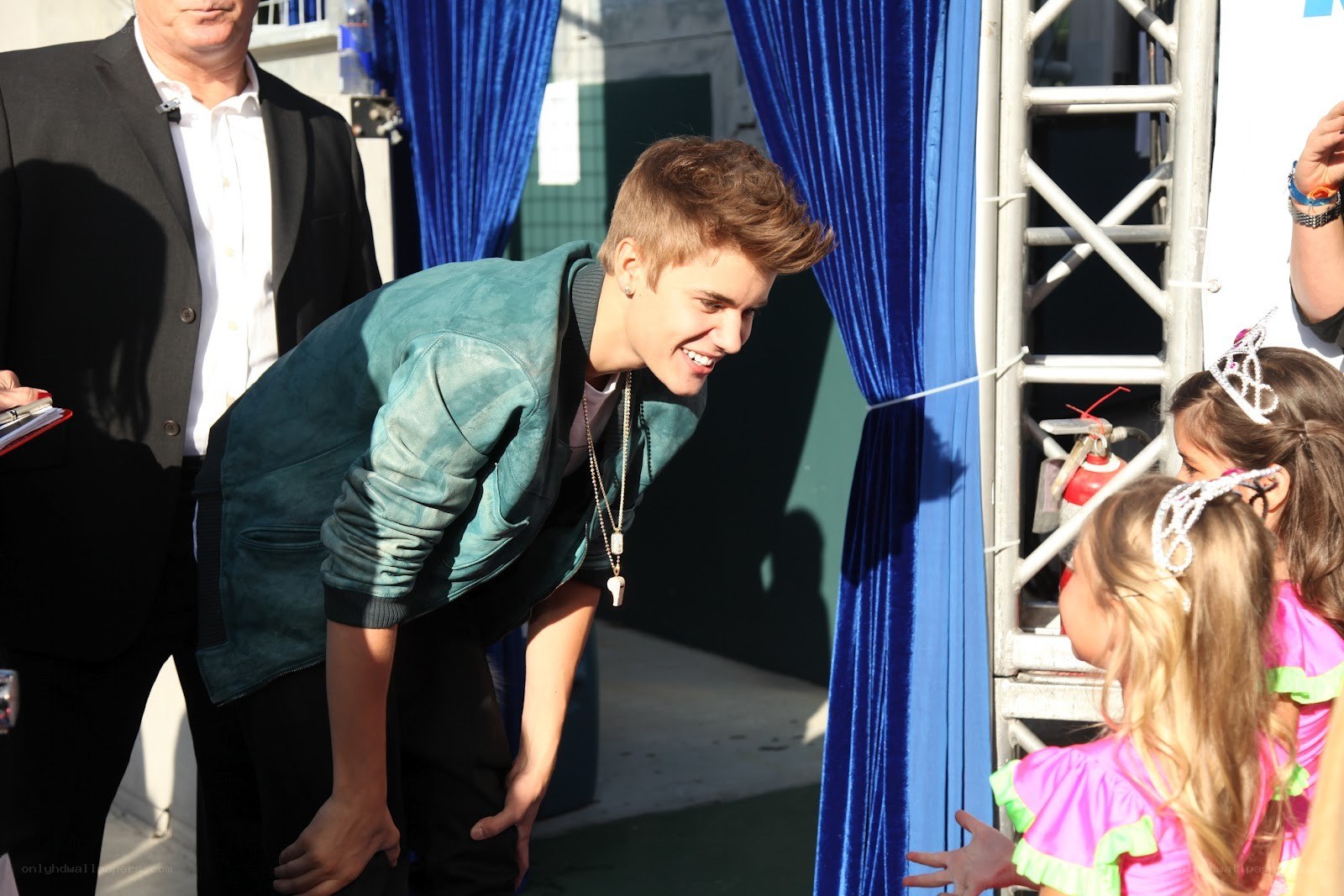 Justin Bieber with fans