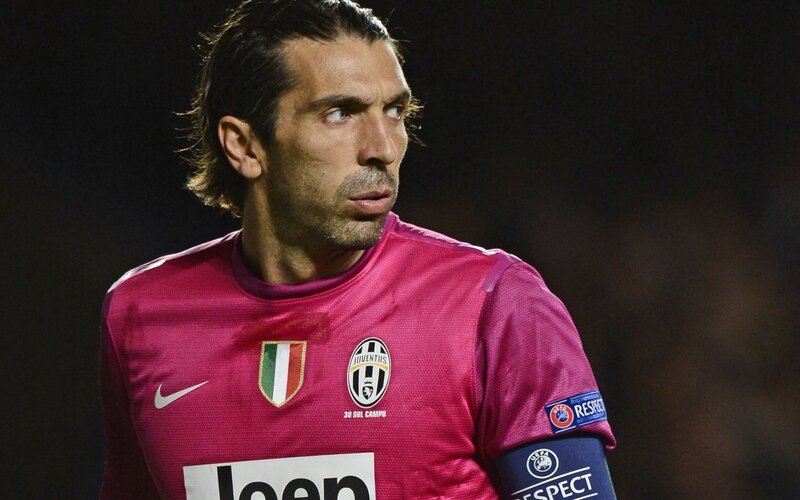 Juventus football player in pink jersey
