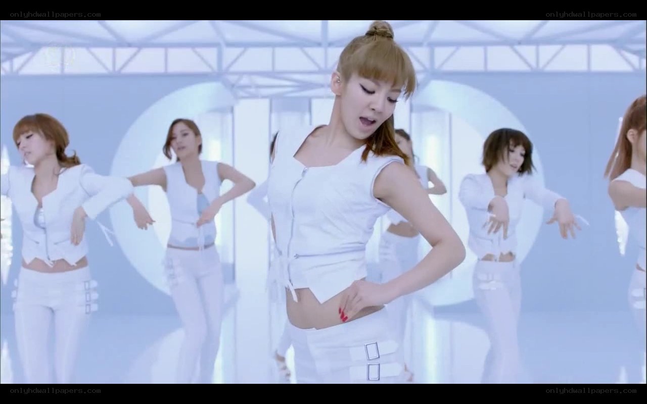 K-pop dance performance in white