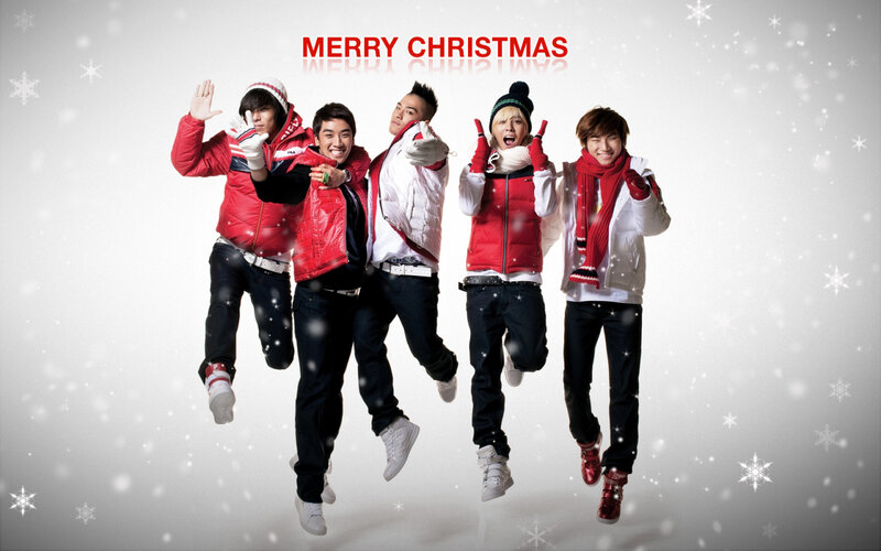 K-pop group Christmas photo